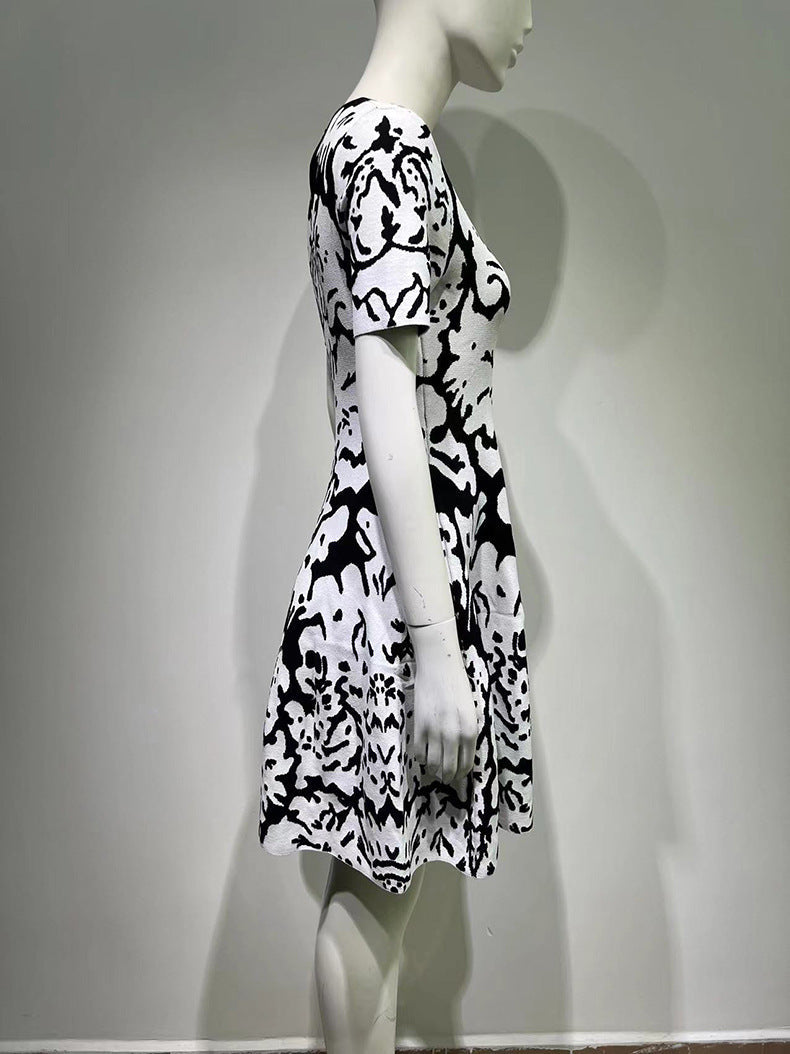 AIIZIE FLORAL-PATTERN STRETCH-KNIT MINI DRESS - product image