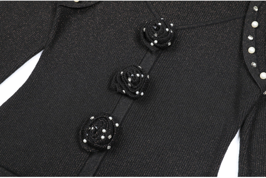 Minikleid aus Blumenstrick in Schwarz