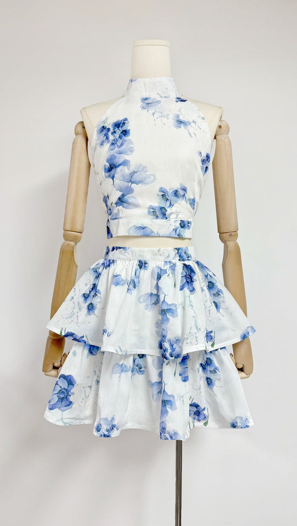AIIZIE JESSICA PRINTED BACKLESS HALTER TOP SKIRT SET IN BLUE - product image