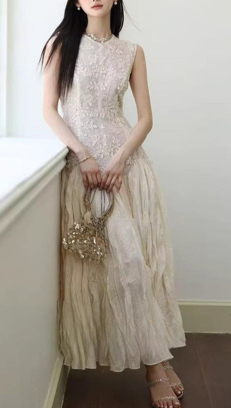 leona Jacquard pleated sleeveless maxi dress in apricot