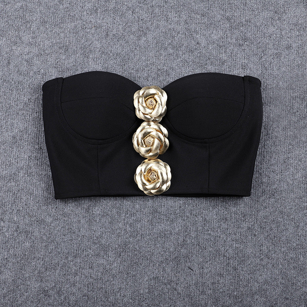AIIZIE 3D FLOWER EMBELLISHED SET IN BLACK - product image