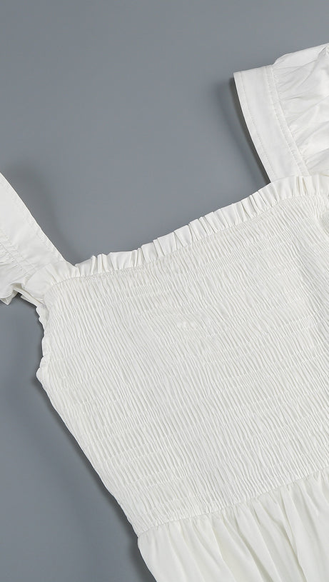 Weißes Midikleid mit Blumenmuster und Rüschen und quadratischem Ausschnitt 