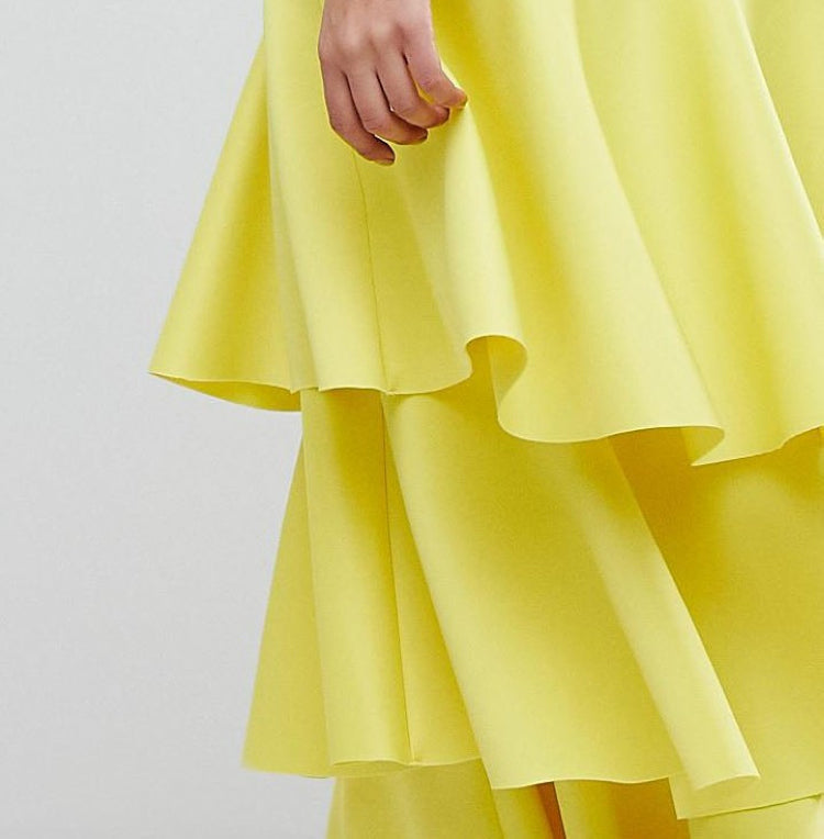 SAMANTHA LAYERED OFF-SHOULDER MIDI DRESS IN YELLOW