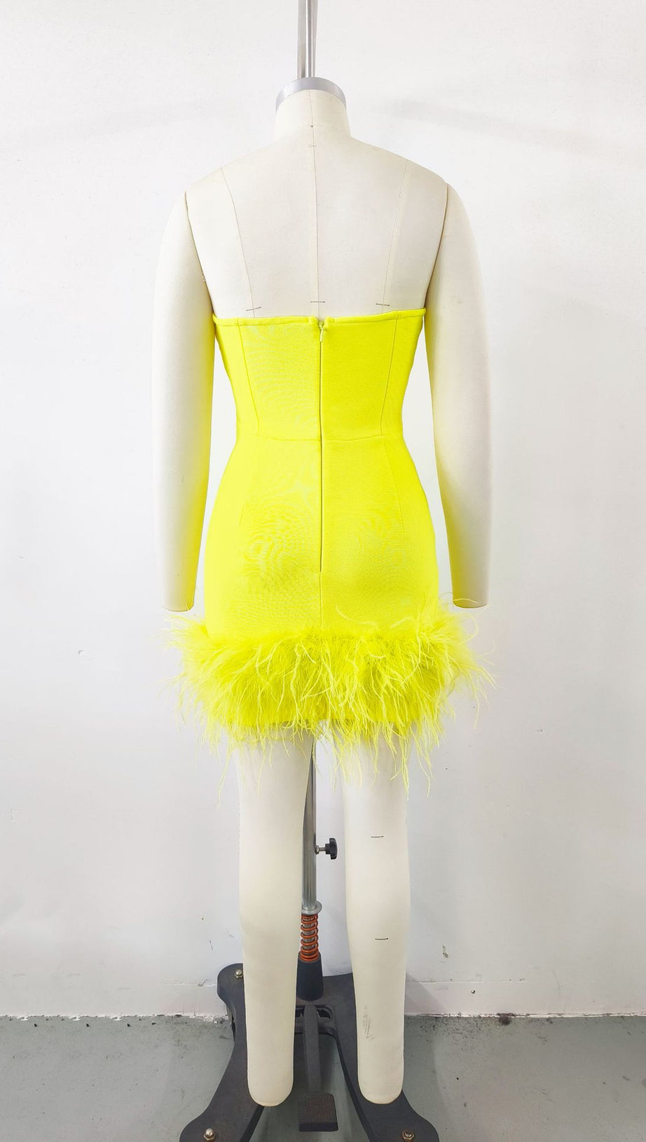 DEEP V TUBE TOP OSTRICH FEATHER HIP-WRAPPED MINI DRESS YELLOW