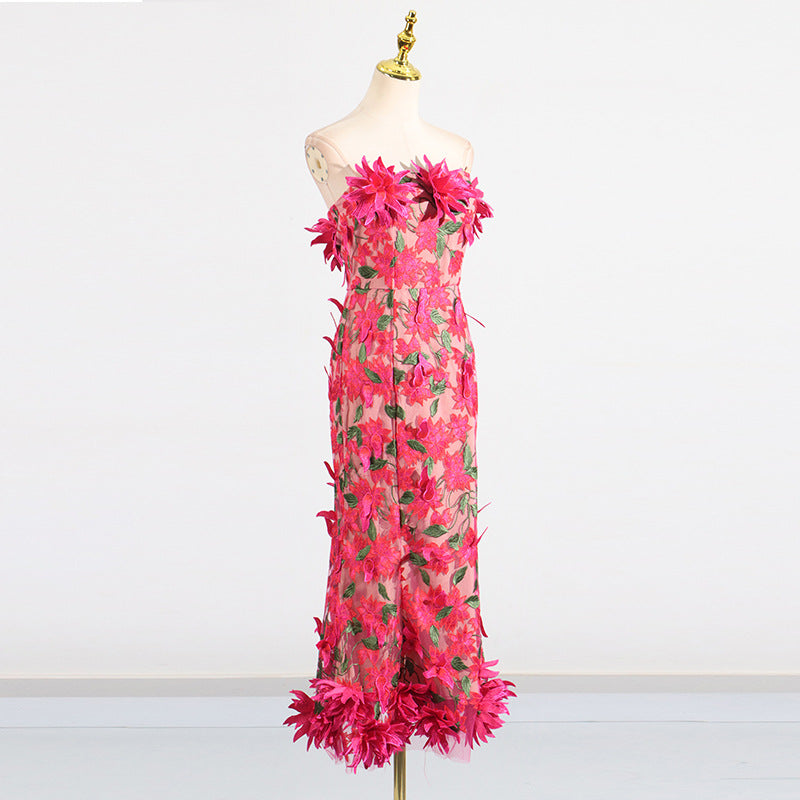 3D FLOWER EMBROIDERY STRAPLESS MIDI DRESS IN ROSE RED