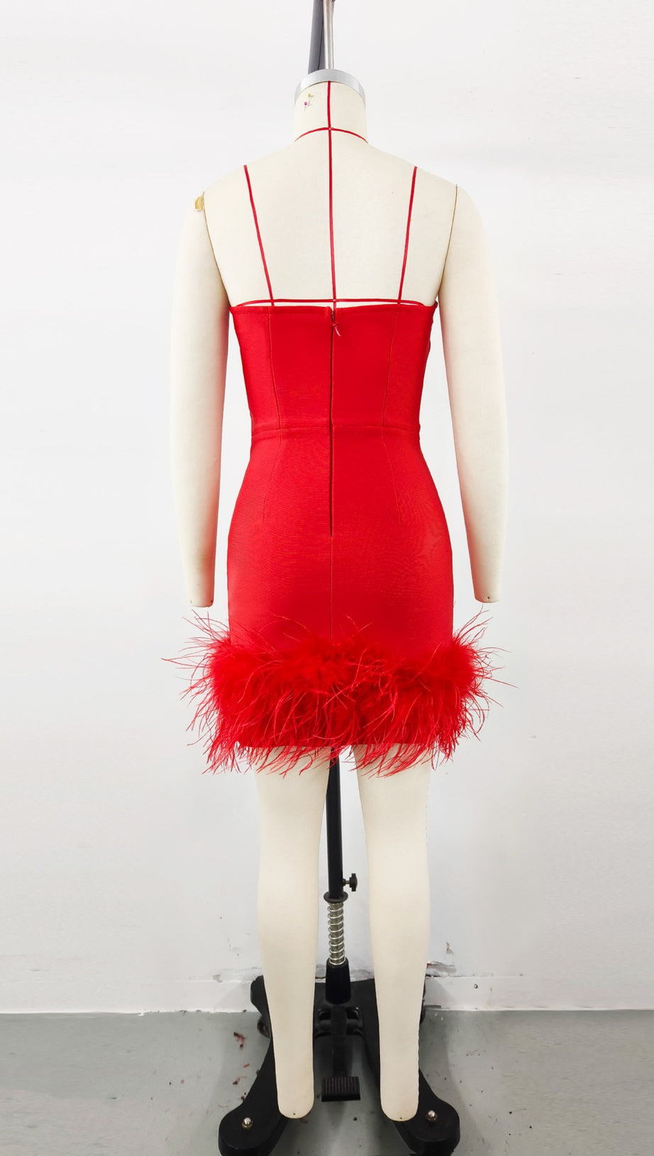 DEEP V TUBE TOP OSTRICH FEATHER HIP-WRAPPED MINI DRESS RED