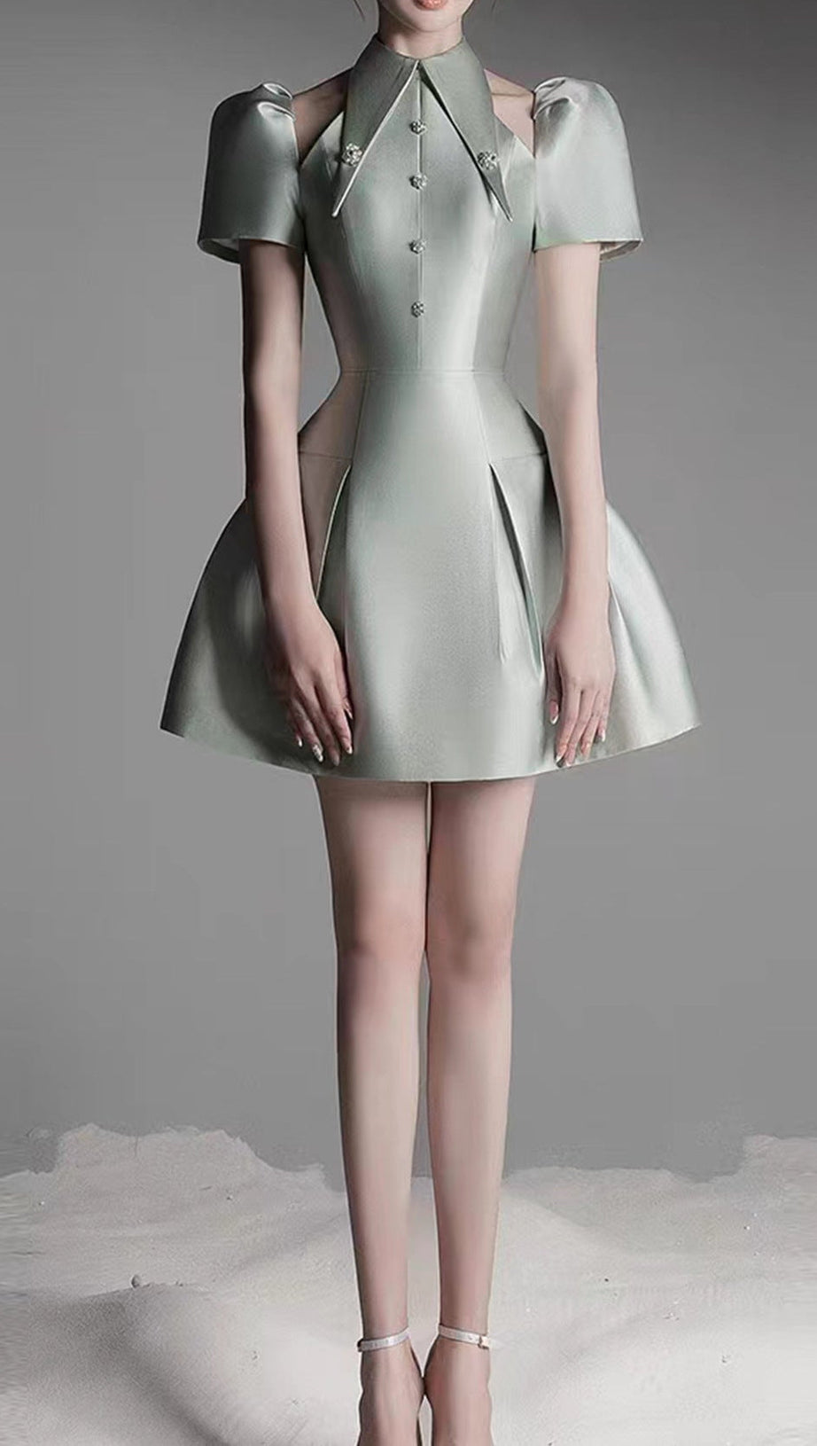 PUFF SLEEVE CUT OUT A-LINE MINI DRESS IN GREEN