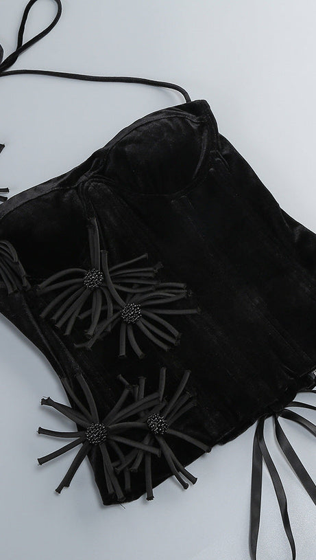 COMPLETO CON MINIGONNA FLOREALE IN VELLUTO CON CORSETTO NERO