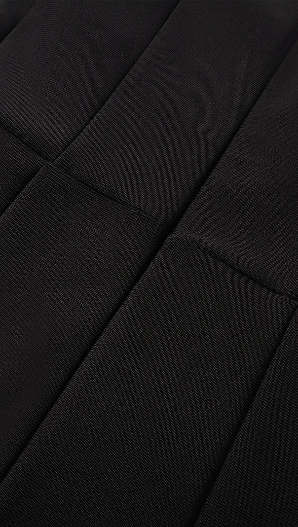 Alexandra – Figurbetontes Bandage-Minikleid in Schwarz