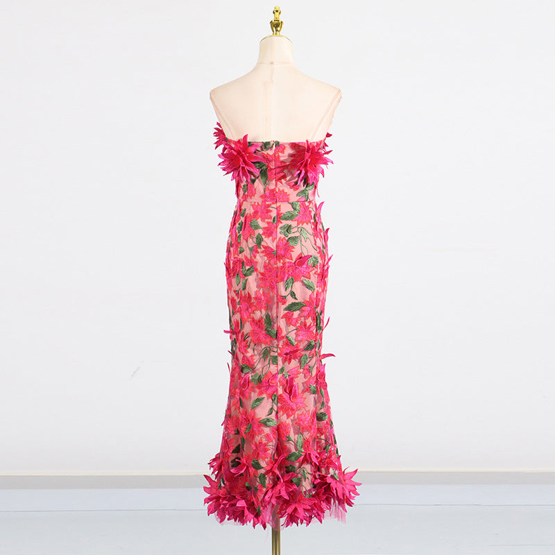 3D FLOWER EMBROIDERY STRAPLESS MIDI DRESS IN ROSE RED