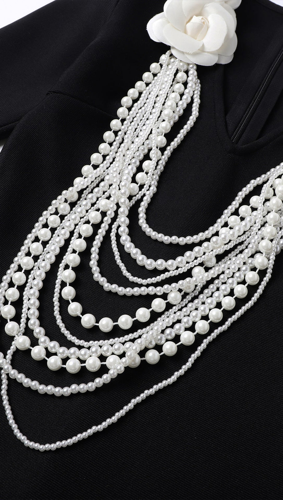 ALISA PEARL FLOWER EMBELLISHED BANDAGE MINI DRESS IN BLACK