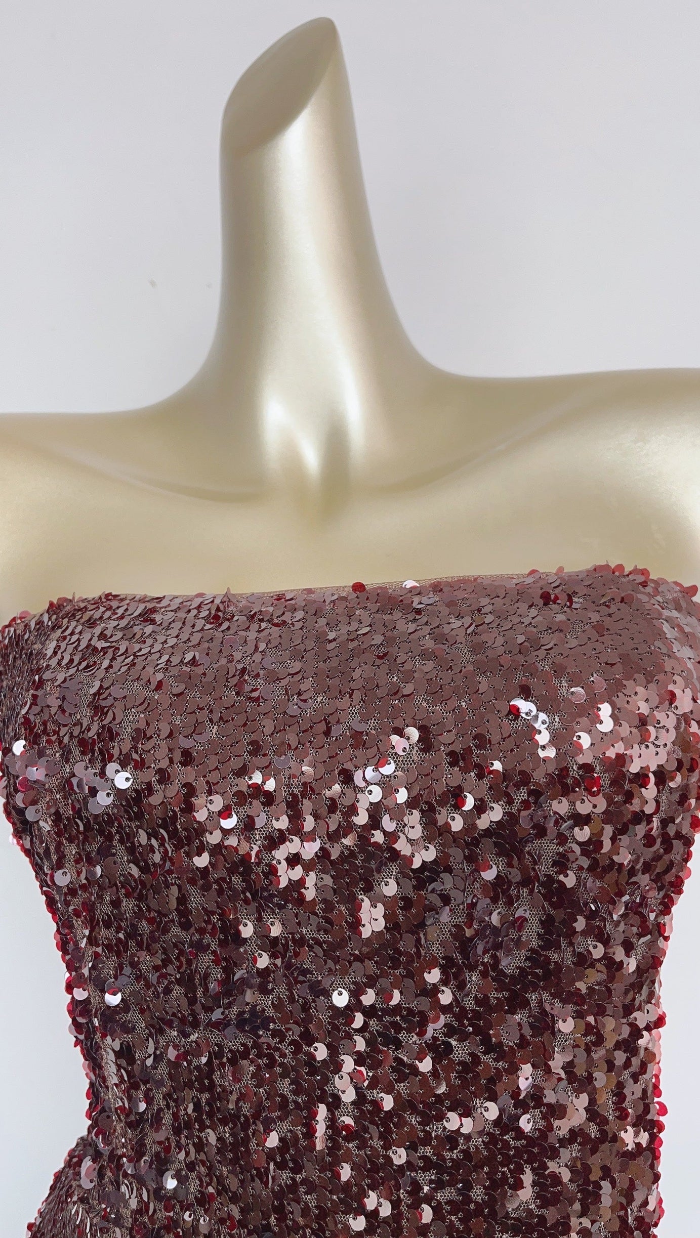 MINI ABITO SENZA SPALLINE CON PAILLETTES IN BORDEAUX