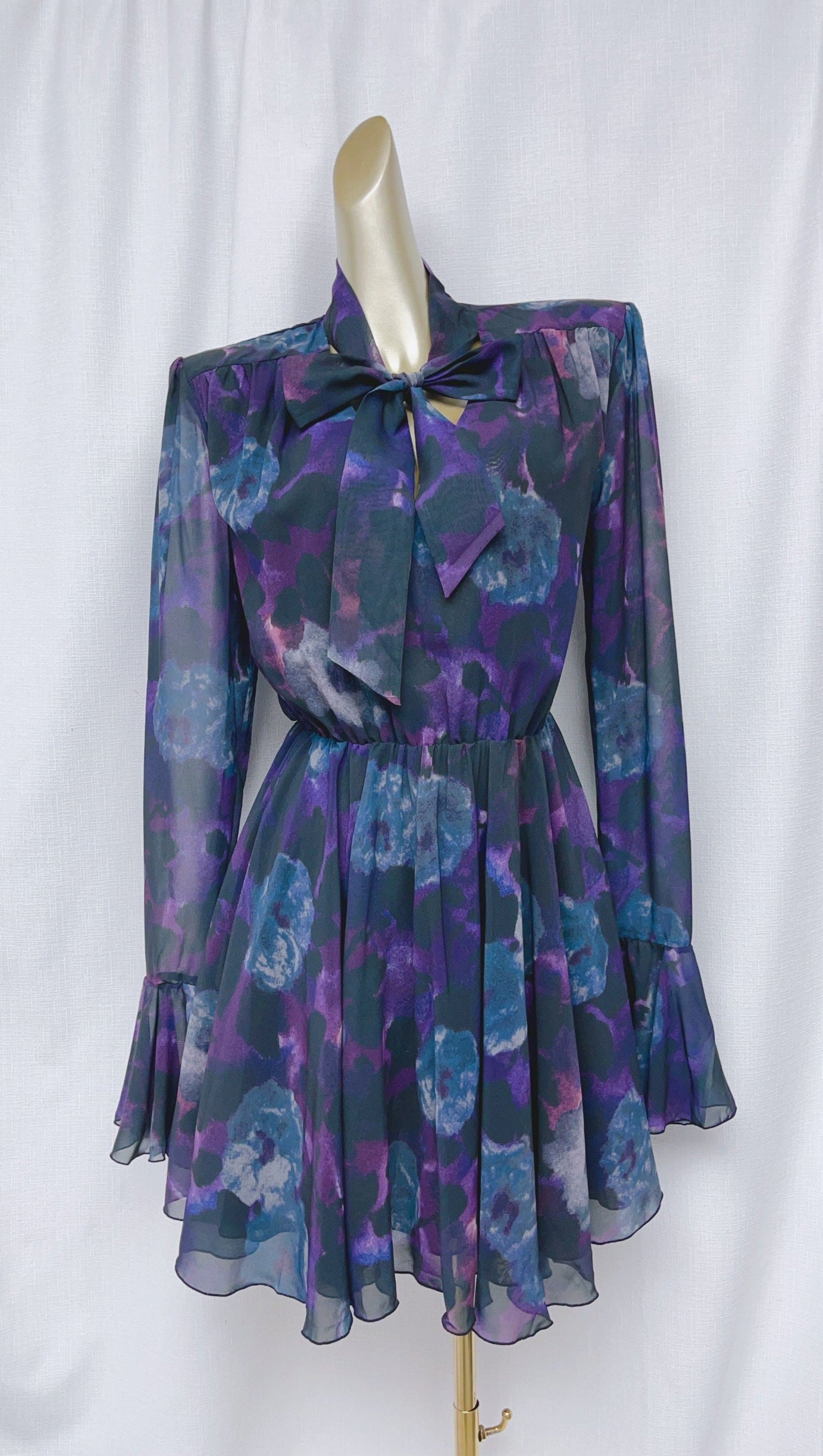 PURPLE FLORAL COCKTAIL MINI DRESS