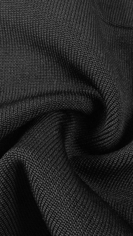 Kleid mit Schmetterlingsstickerei