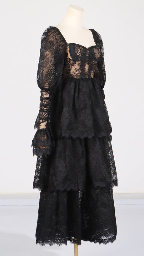 PUFF SLEEVE LACE MAXI DRESS IN BLACK