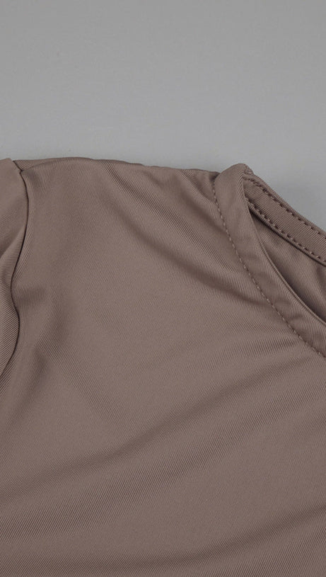 ROUND NECK RIBBED KNIT MAXI DRESS IN COFFEE