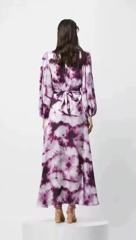 ABITO LUNGO IN RASO TIE-DYE CON CINTURA FUCSIA SUSANNA