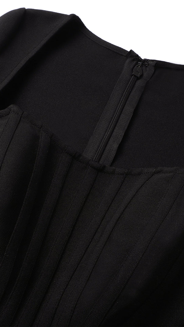 Alexandra – Figurbetontes Bandage-Minikleid in Schwarz