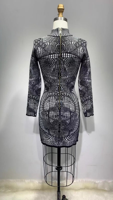 Figurbetontes Minikleid mit Grafikprint