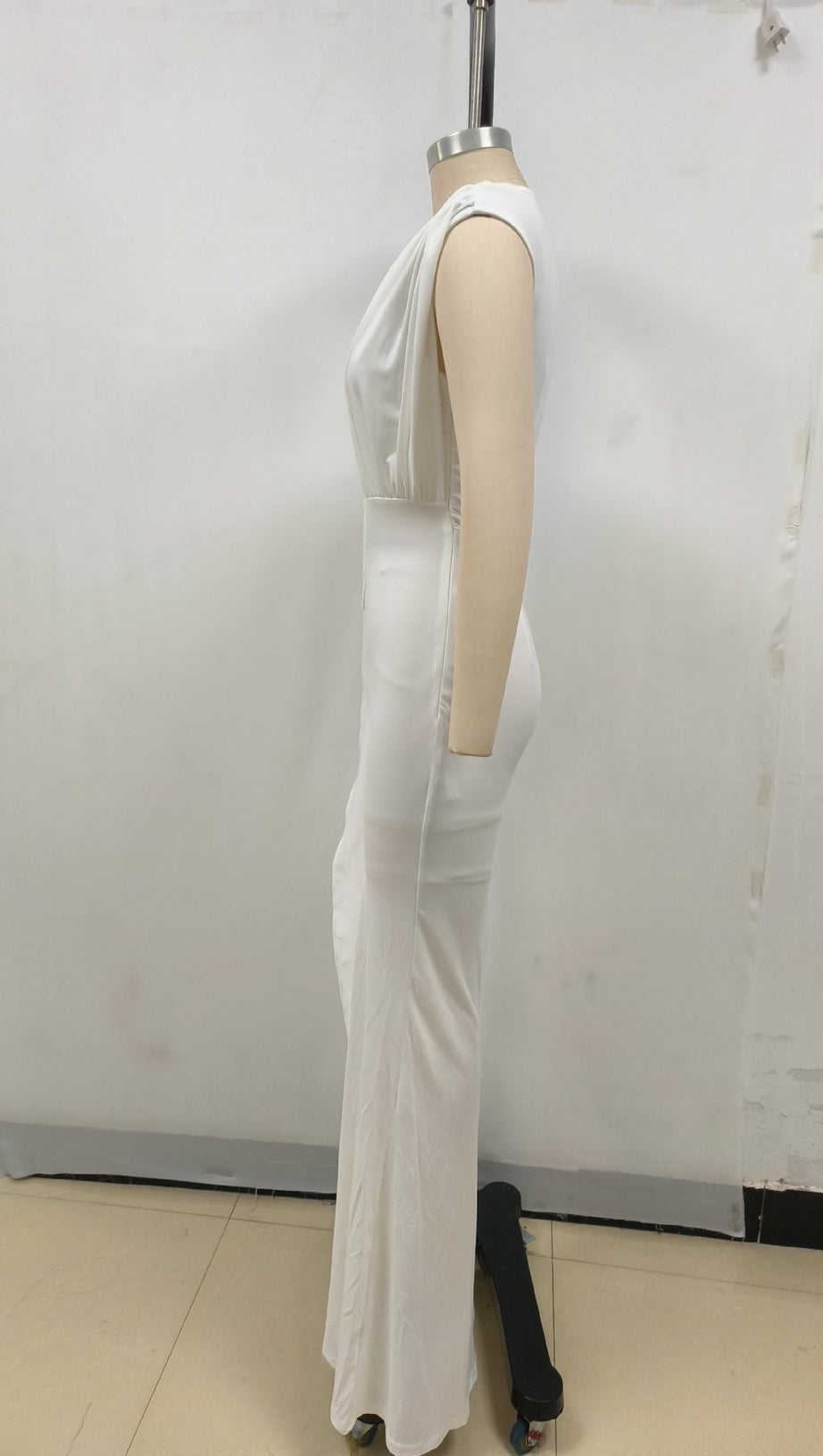 WHITE CUT - OUT ASYMMETRIC MAXI DRESS