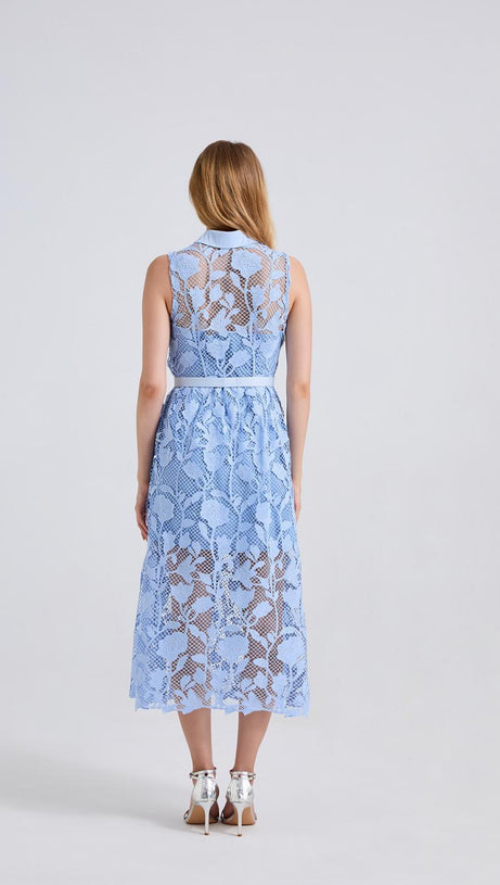 NECKLINE SLEEVELESS PINCHED WAIST MIDI DRESS IN BLUE