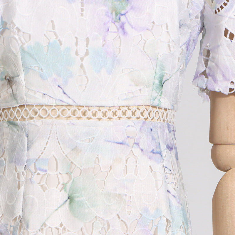 ABITO MIDI IN PIZZO CON MANICHE A SBUFFO E COLLO ALTO, BIANCO