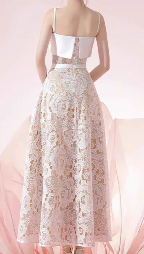 FLORAL EMBROIDERY FLARED MIDI DRESS IN WHITE