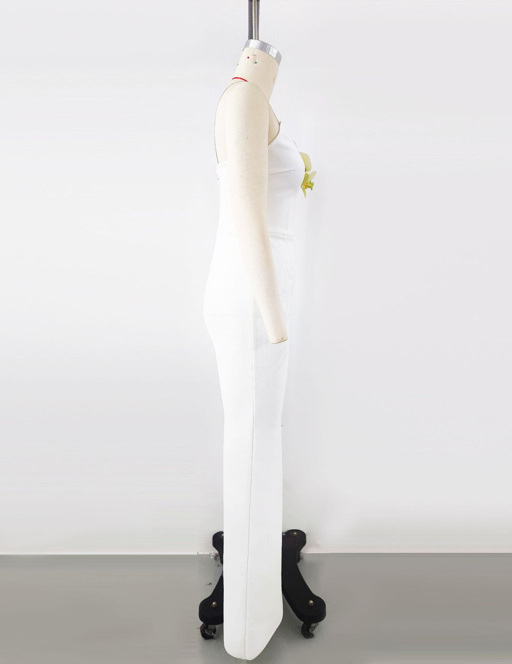 WHITE ONE-SHOULDER FLORAL BANDAGE SPLIT MAXI DRESS