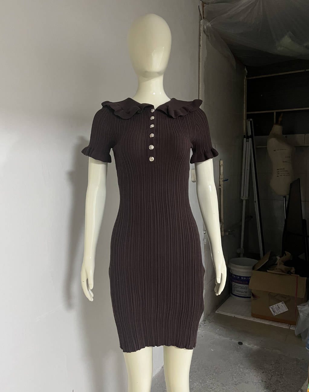 COFFEE RUFFLED KNITTED MINI DRESS