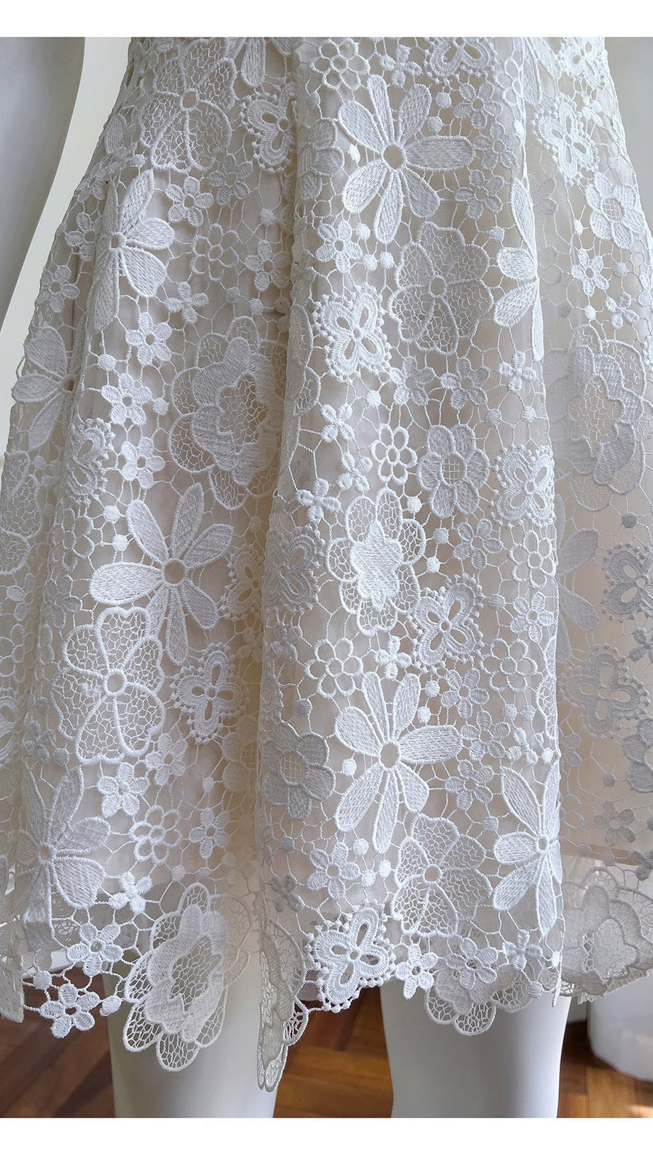 LACE STRAP MINI DRESS IN WHITE