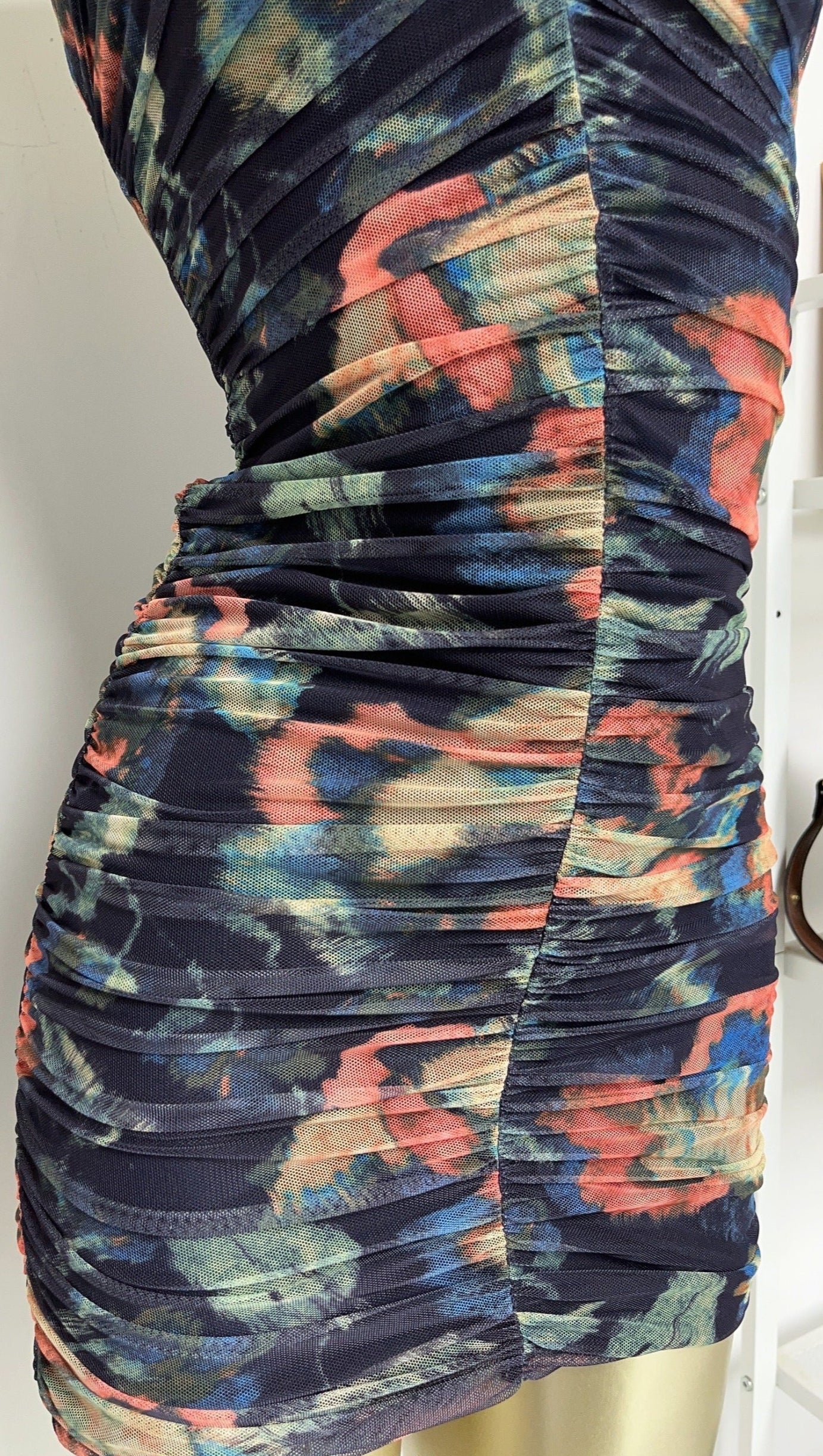 MULTICOLOR FLORAL PRINT PLEATED BODYCON MINI DRESS