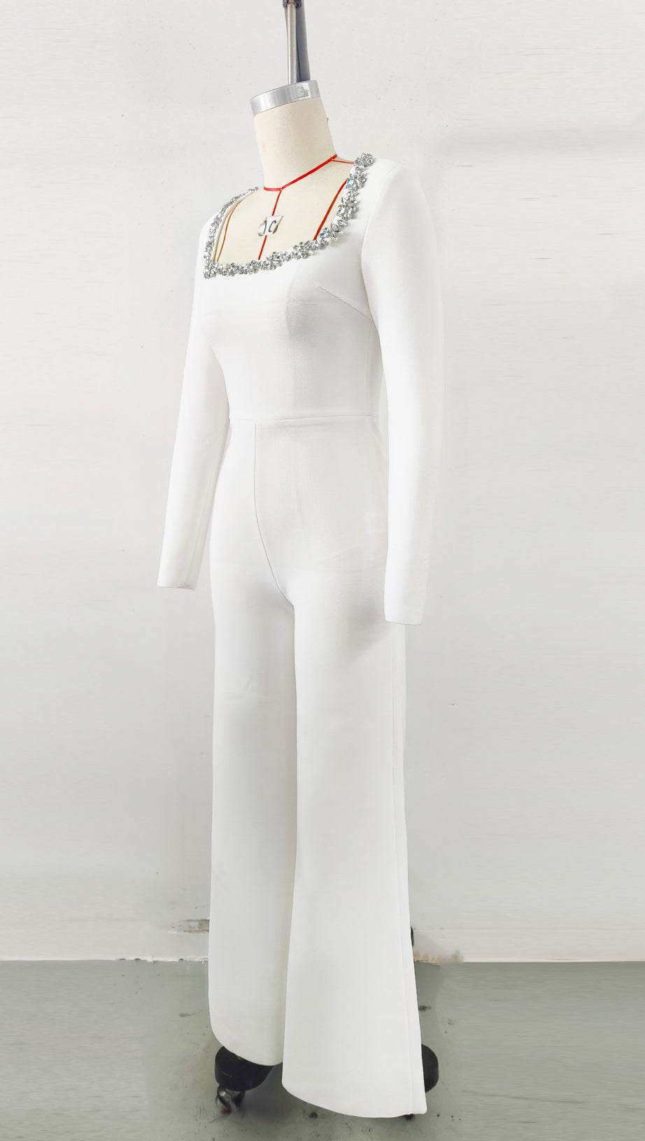 WHITE LONG - SLEEVED JUMPSUIT WITH WIDE - LEG PANTS