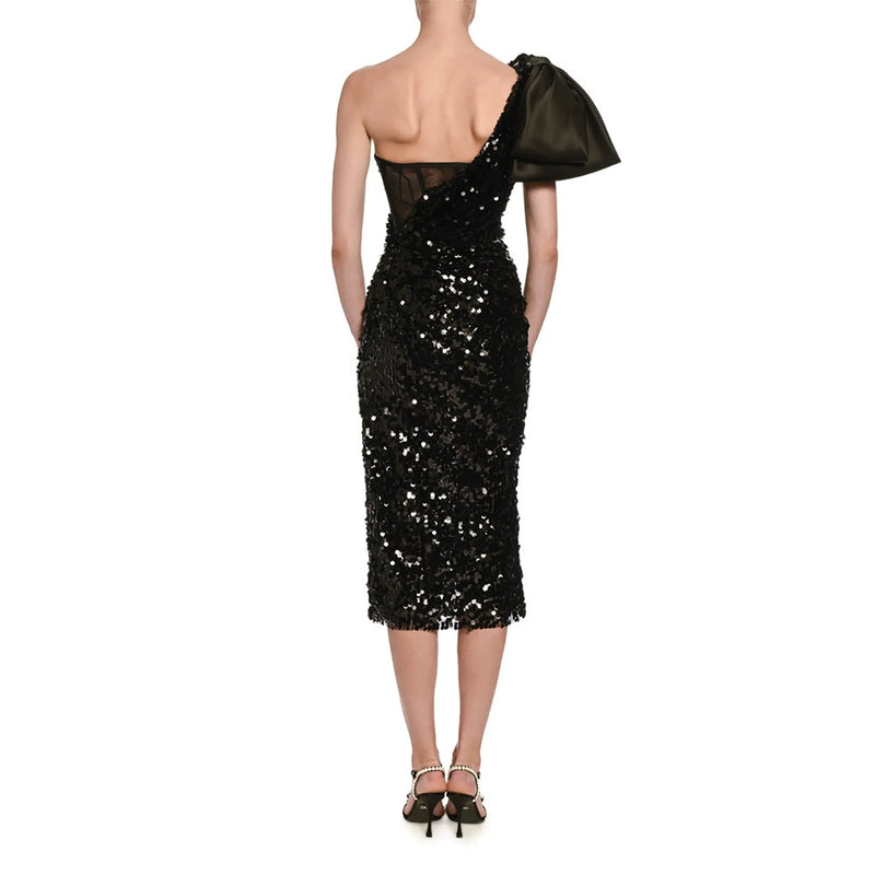 MARY BLACK SEQUINED LONGUETTE DRESS WITH BOW