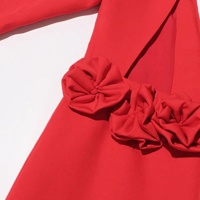 DACRE BACK CUTOUT FLOWER BLAZER IN RED