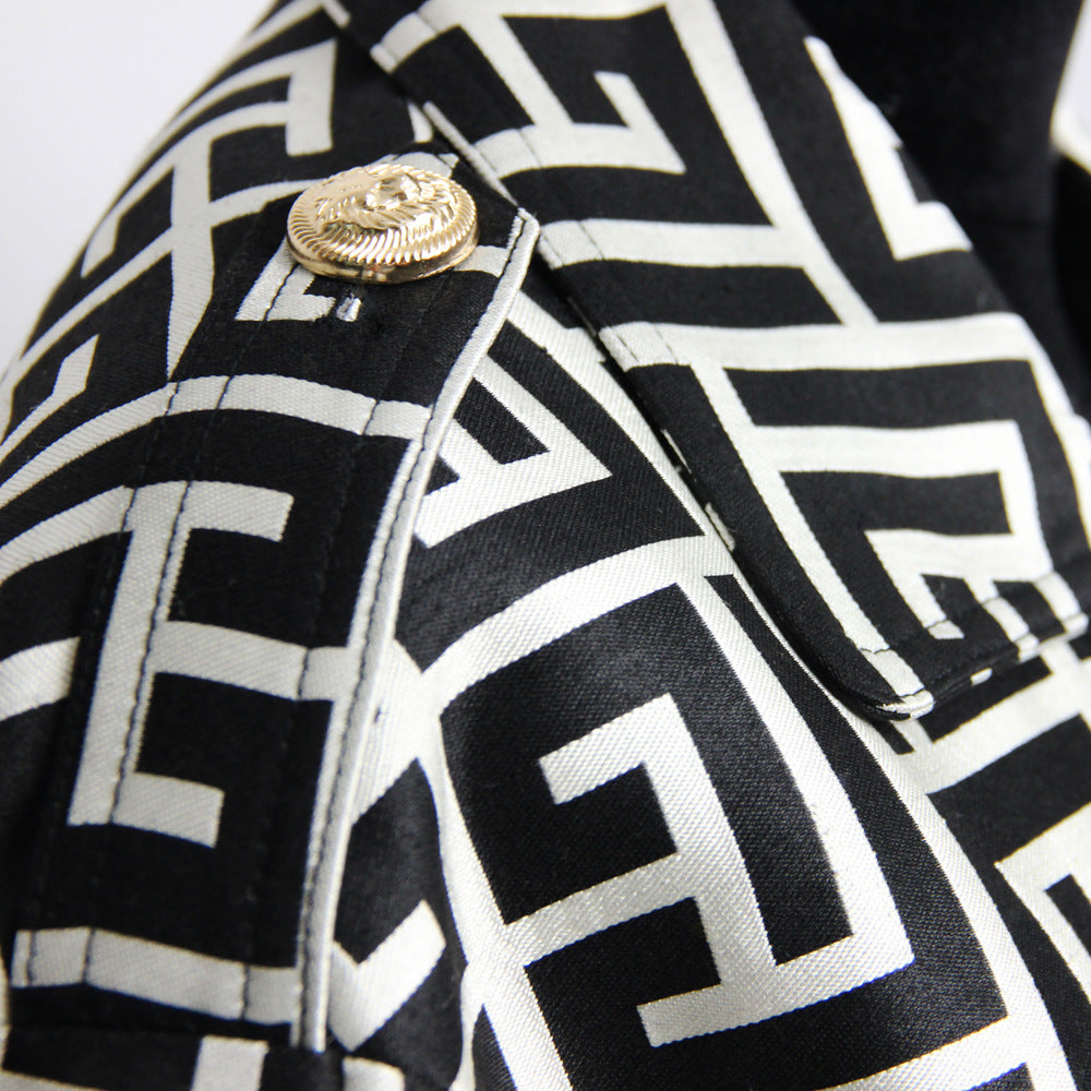 TRENCH NERO CON MONOGRAMMA
