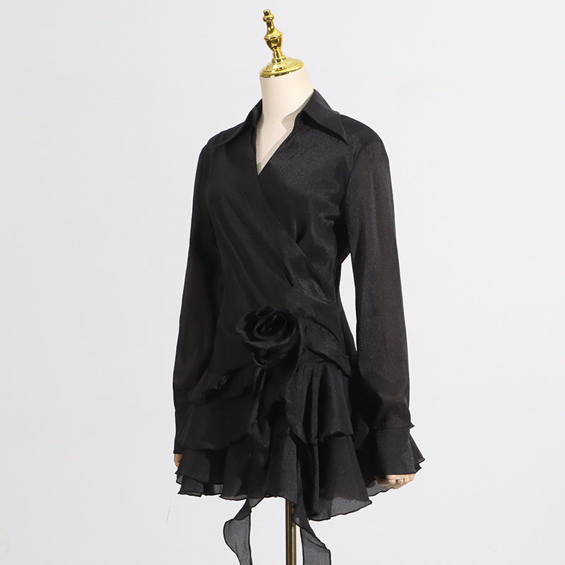 MINI ABITO CON FIORI E NASTRO A VOLANT NERO