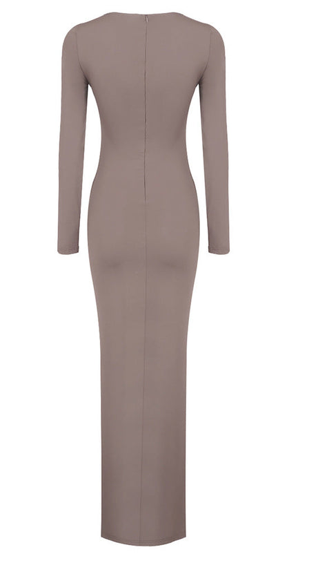 ROUND NECK RIBBED KNIT MAXI DRESS IN COFFEE