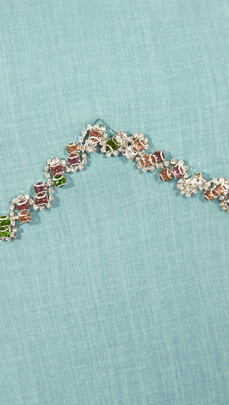 PUFFÄRMELIGES MINIKLEID MIT TAILLE ENGENDER PASSFORM IN GRÜN