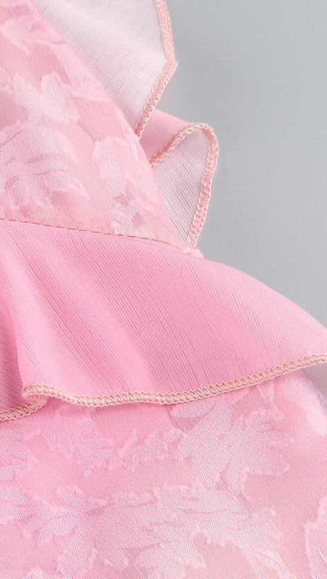 Gerüschtes, farbiges Camisole-Midikleid in Pink