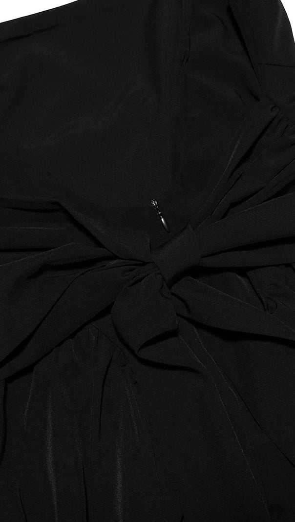 AIIZIE BACKLESS BOW MINI DRESS IN BLACK - product image