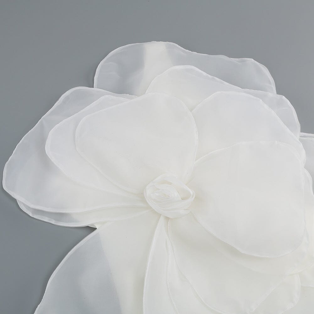 Minikleid mit Blumenmuster und einer Schulter
