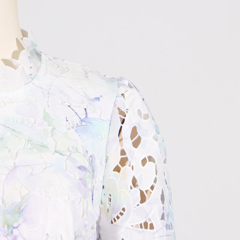 ABITO MIDI IN PIZZO CON MANICHE A SBUFFO E COLLO ALTO, BIANCO