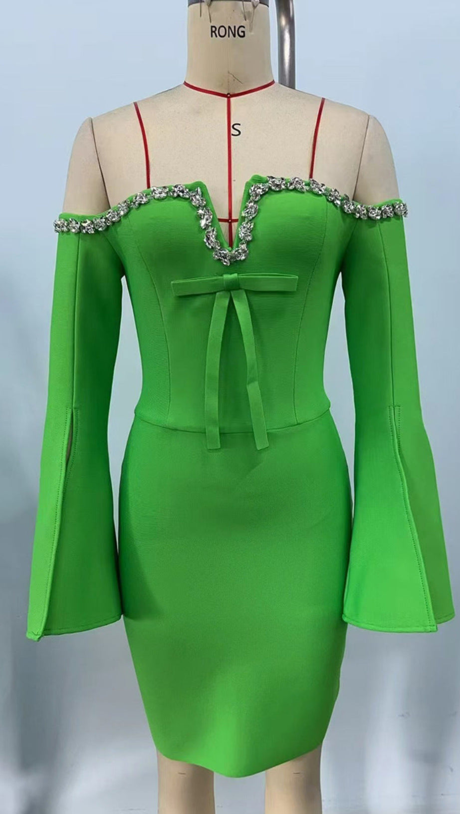 CARA OFF-SHOULDER LONG-SLEEVE DIAMOND BODYCON MINI DRESS IN GREEN