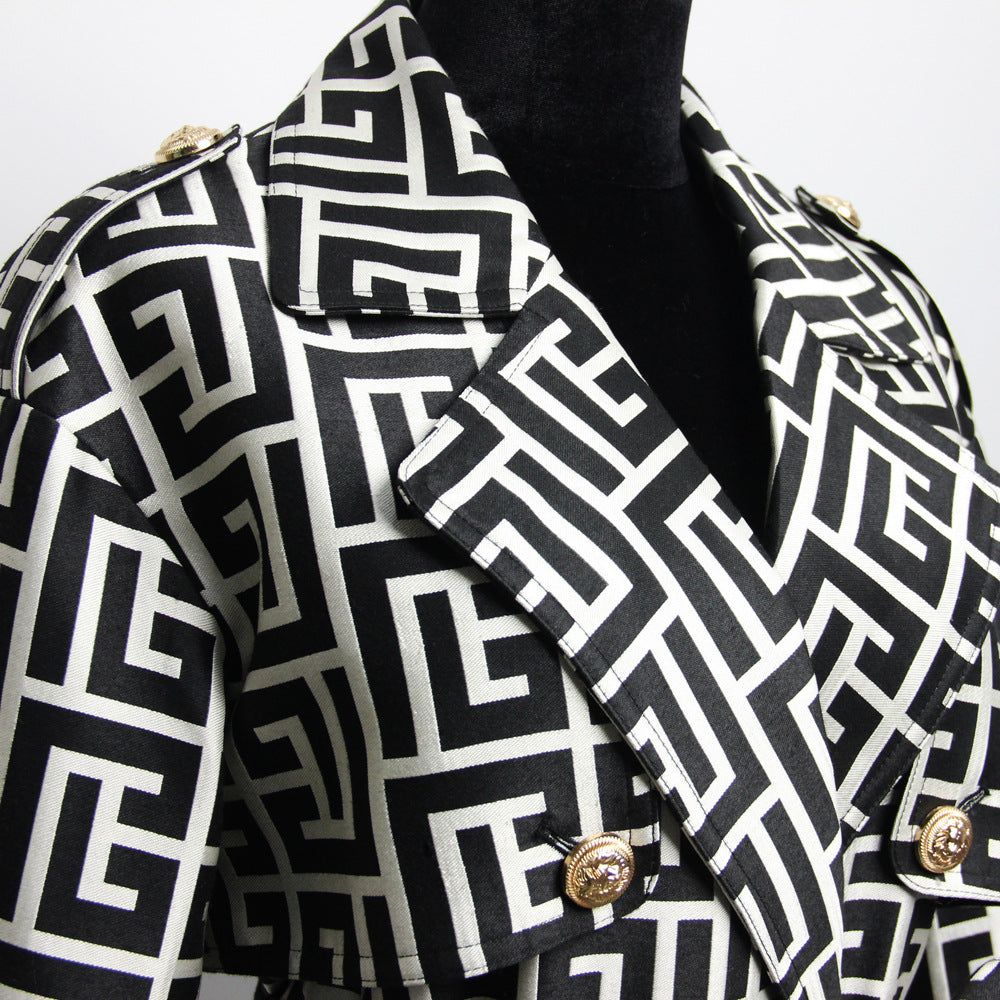 TRENCH NERO CON MONOGRAMMA