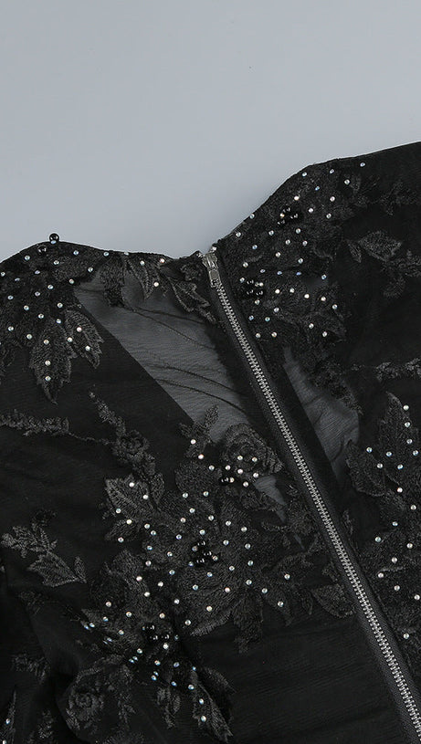 DIAMOND THREE-DIMENSIONAL FLOWER JUMPSUIT IN BLACK