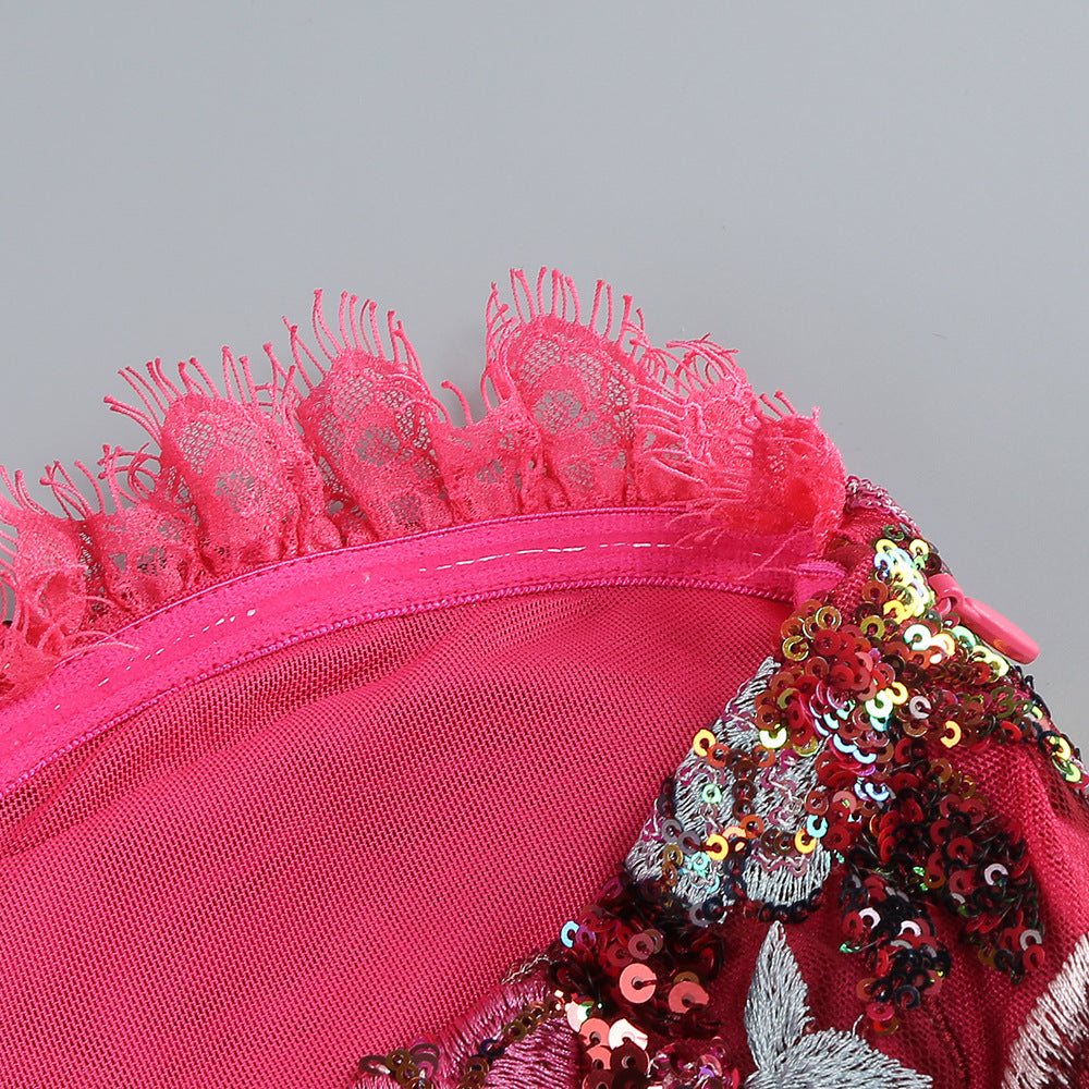 Trägerloses, figurbetontes Maxikleid mit Blumen-Paillettenstickerei 