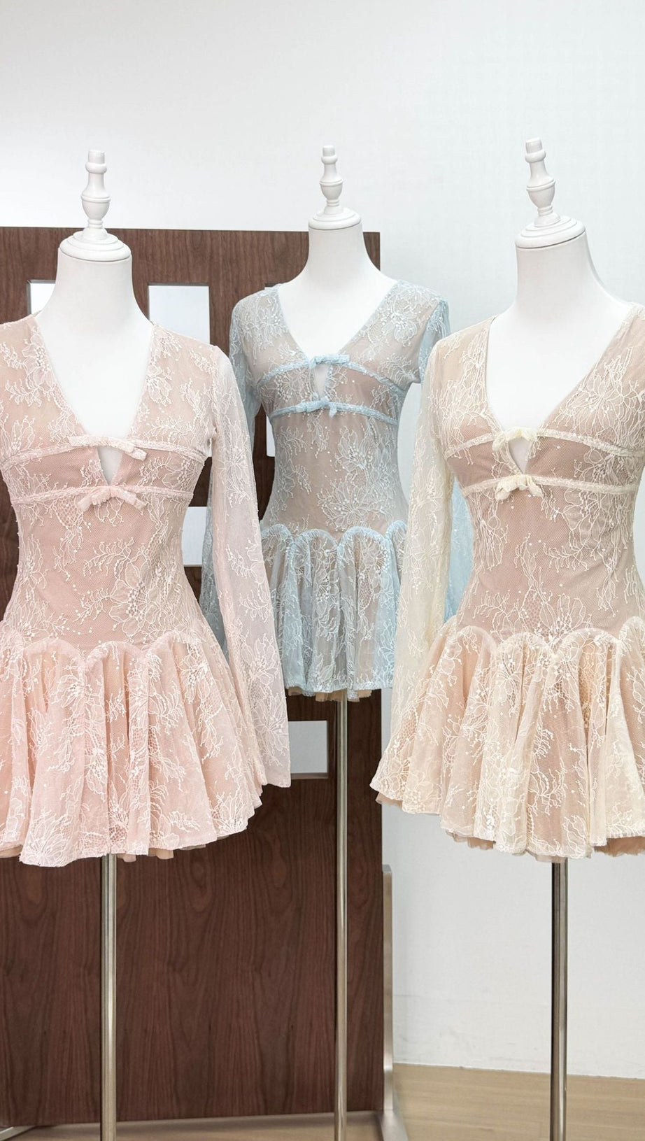 EILEEN LONG-SLEEVE V-NECK LACE A-LINE MINI DRESS IN PINK