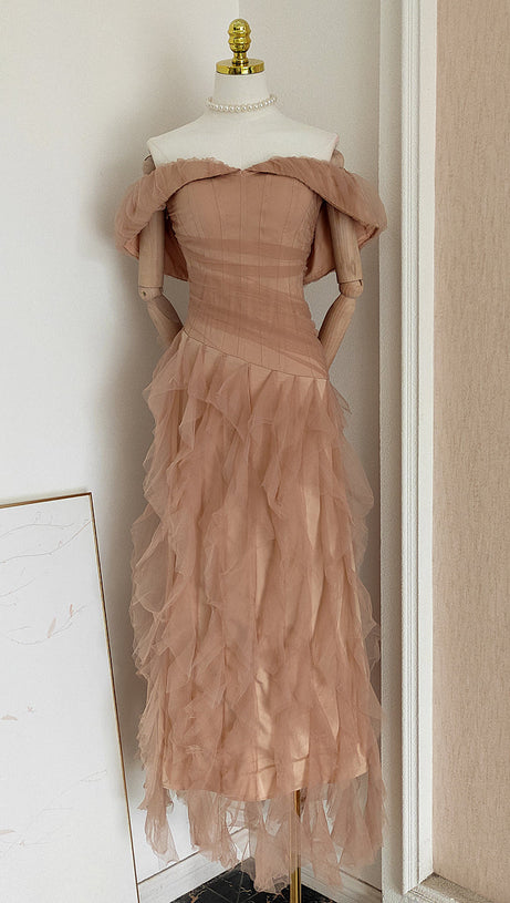 TULLE TUBE TOP WITH RIPPLING PATTERNMAXI DRESS IN KHAKI