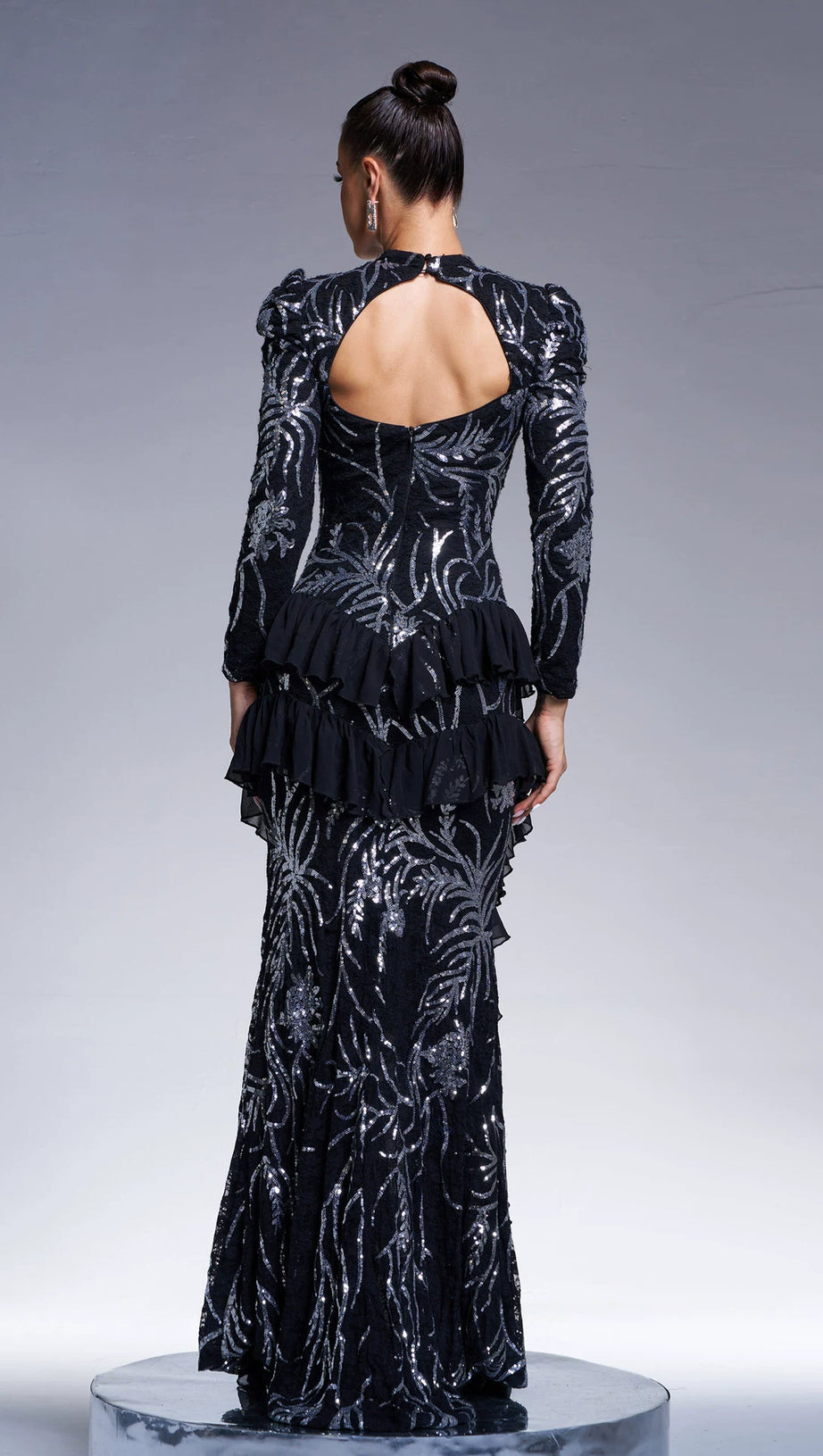 RUFFLE TRIM SEQUIN PRINT MAXI DRESS IN BLACK