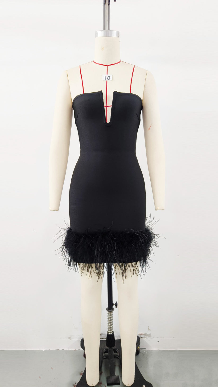 DEEP V TUBE TOP OSTRICH FEATHER HIP-WRAPPED MINI DRESS BLACK